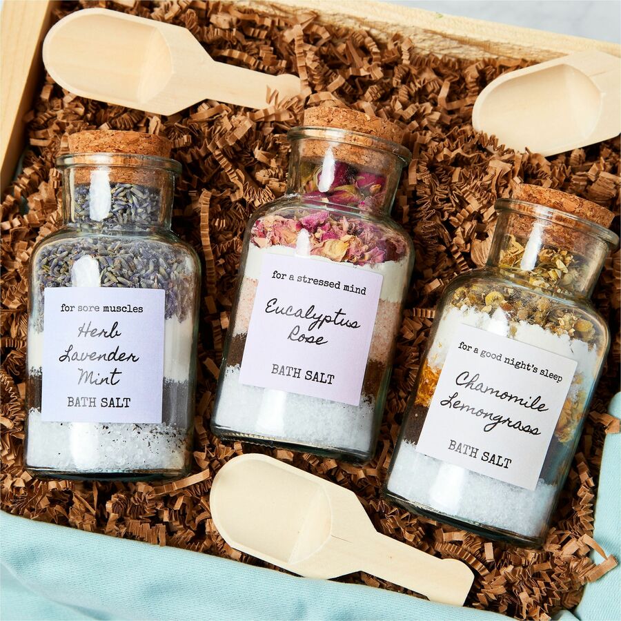 Avery Matte White Square Labels