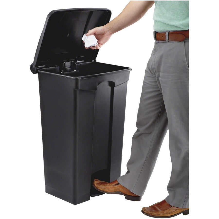 Safco Plastic Step-on Waste Receptacle