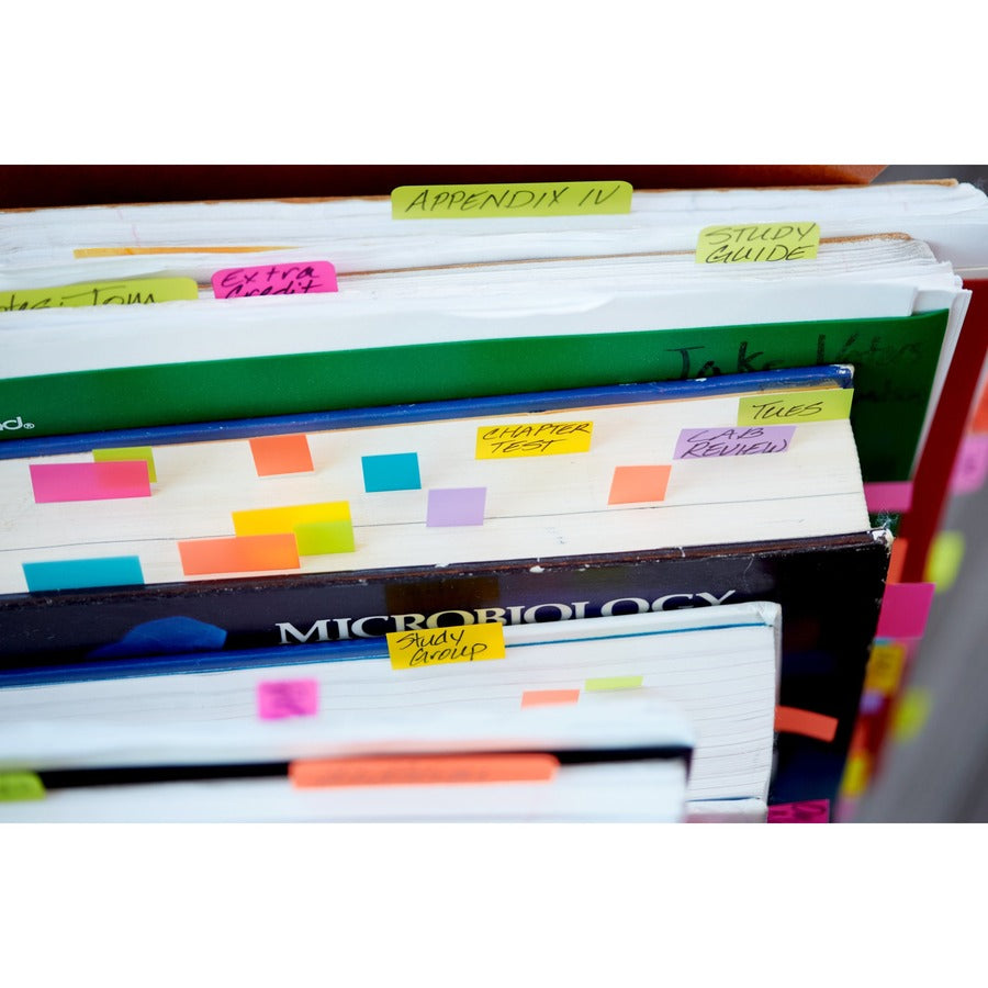 Post-it® Flags in Desk Grip Dispenser
