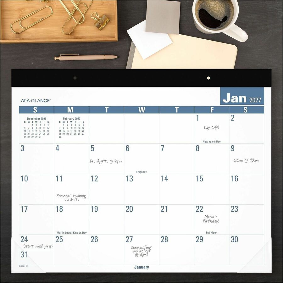 At-A-Glance Easy to Read Desk Pad