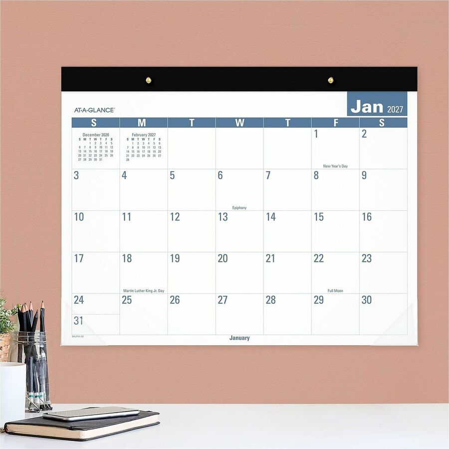 At-A-Glance Easy to Read Desk Pad