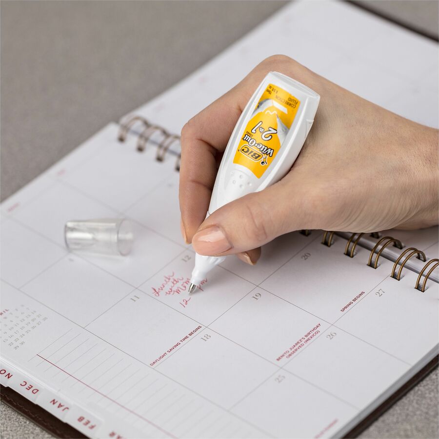 Wite-Out Wite Out 2-in1 Correction Fluid