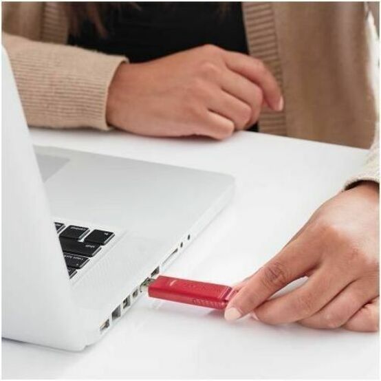 Verbatim 16GB Store 'n' Go USB Flash Drive - 3pk - Red, Green, Blue